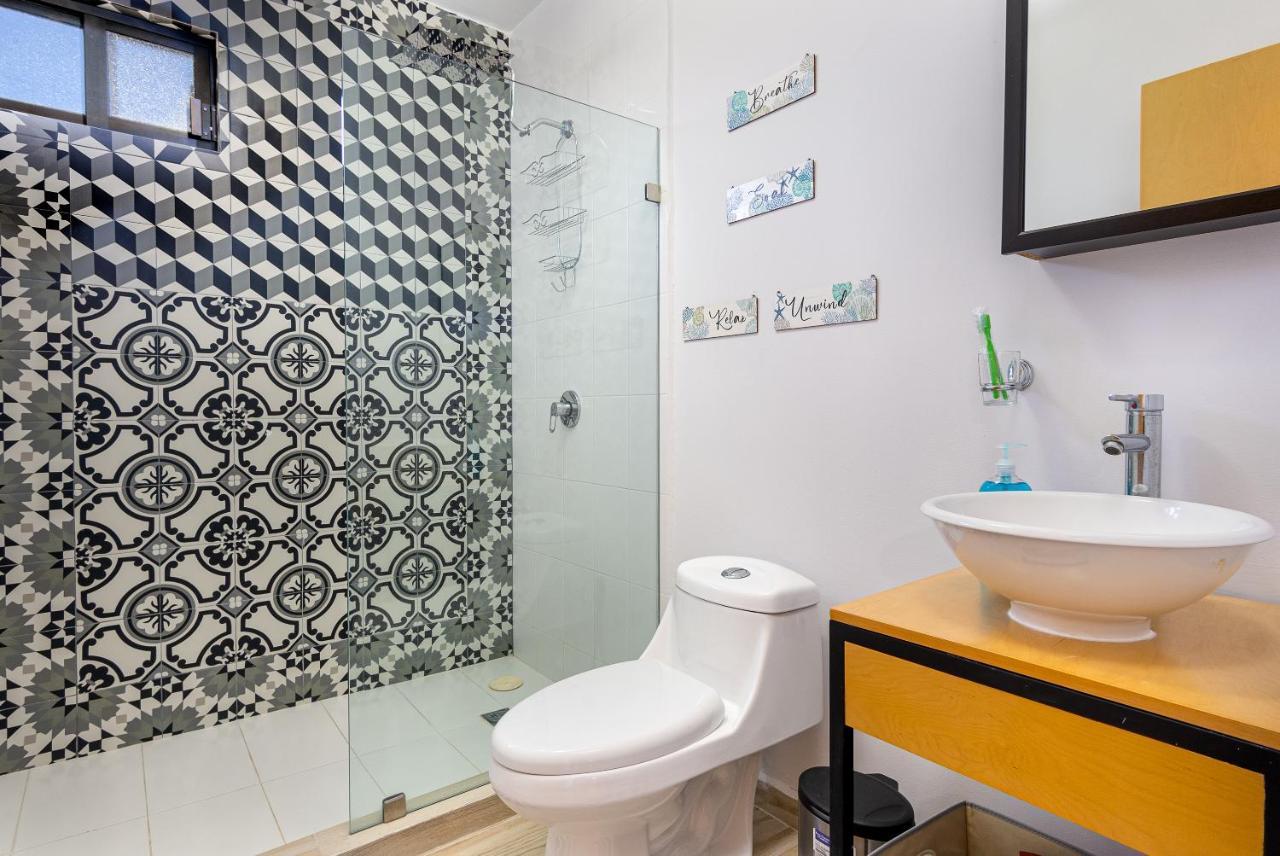 Stunning 2 Bedroom, 2 Bathroom Condo Just A 5 Minute Drive To The Beach Cabo San Lucas Exterior photo